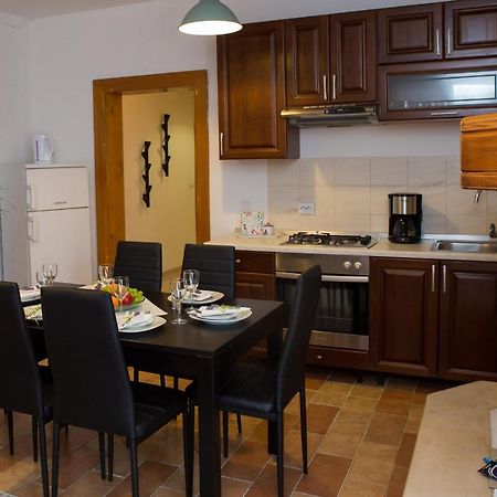Apartmán Apartman Girasol Pula Exteriér fotografie