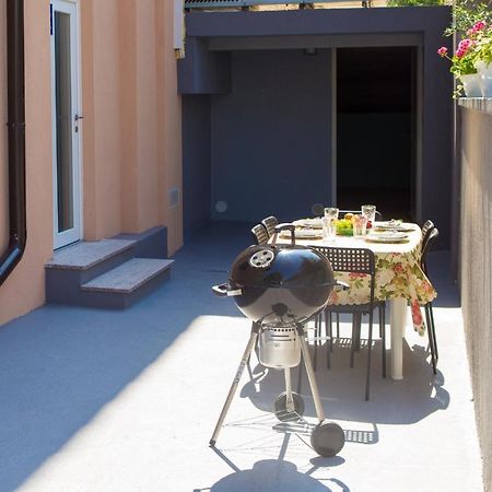 Apartman Girasol Pula Exteriér fotografie
